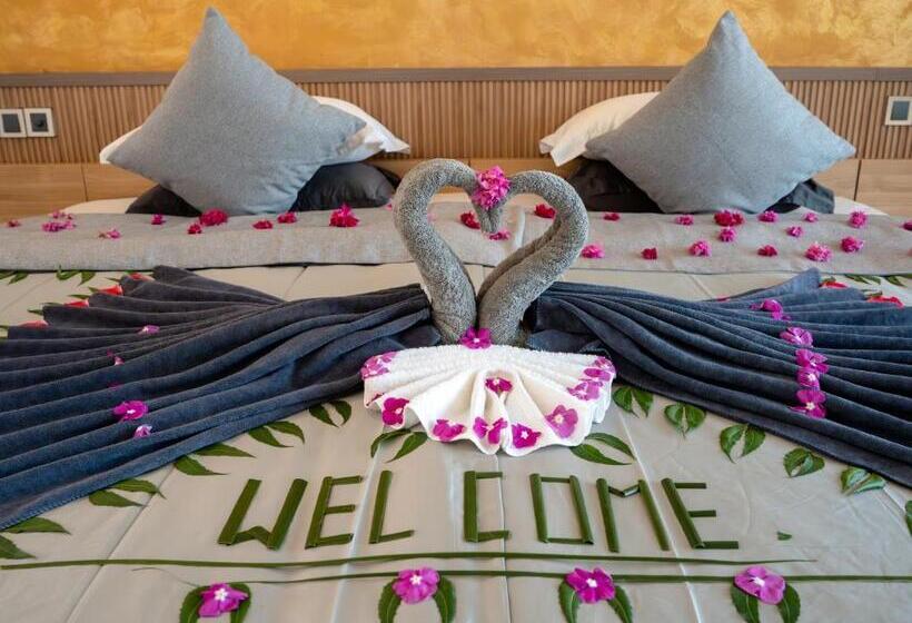 هتل Ahola Thoddoo, Maldives