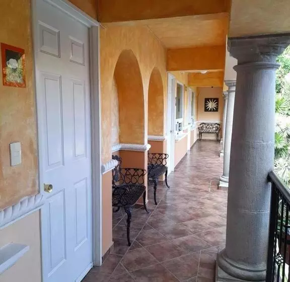 Hotelli Anturio Express