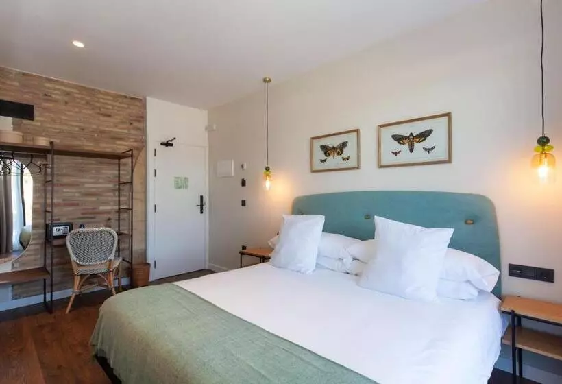 ホテル Duruelo Mountain Suites