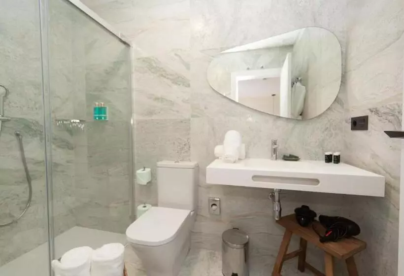 ホテル Duruelo Mountain Suites