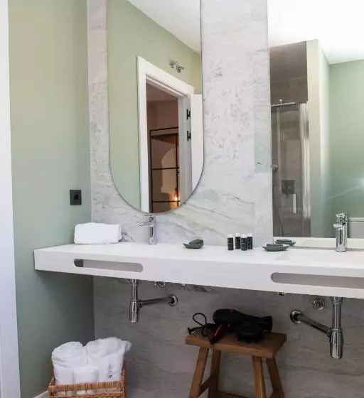 ホテル Duruelo Mountain Suites