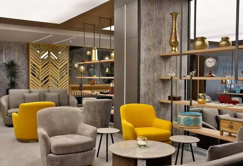 ホテル Holiday Inn & Suites Al Khobar, An Ihg
