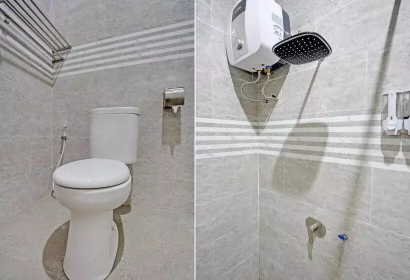 Hotelli Oyo 91997 Ed Smk Models Syariah