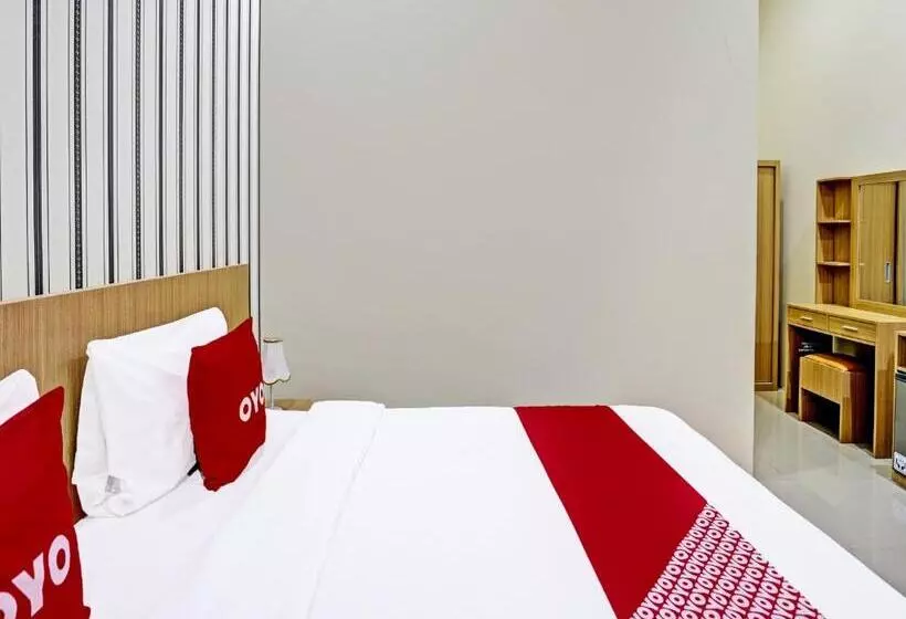 Hotelli Oyo 91997 Ed Smk Models Syariah