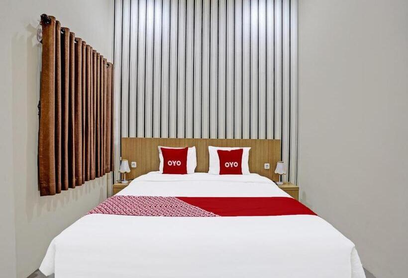 Hotel Oyo 91997 Ed Smk Models Syariah