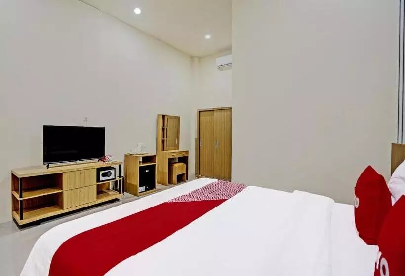 Hotelli Oyo 91997 Ed Smk Models Syariah