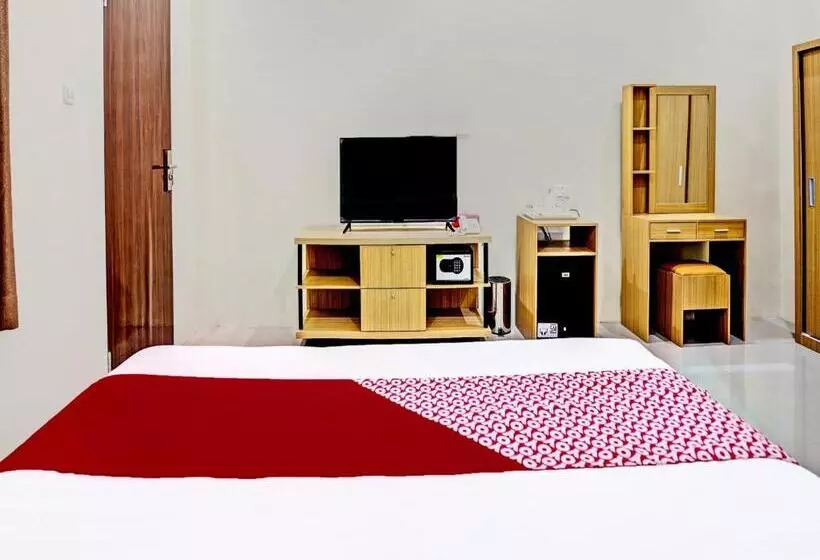 Hotelli Oyo 91997 Ed Smk Models Syariah