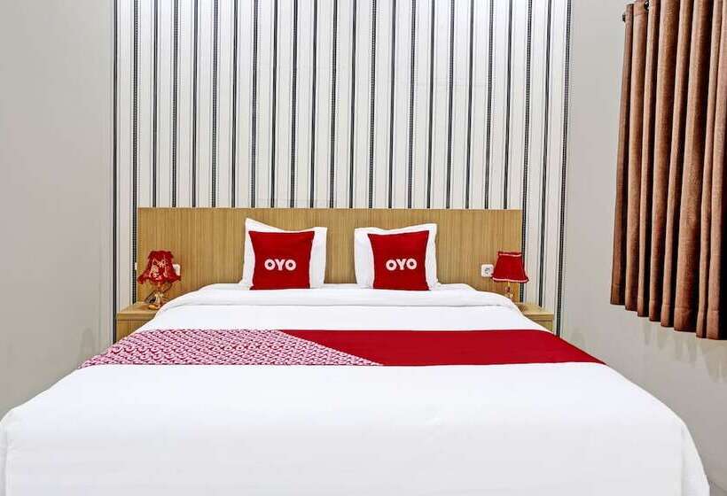 Hotel Oyo 91997 Ed Smk Models Syariah