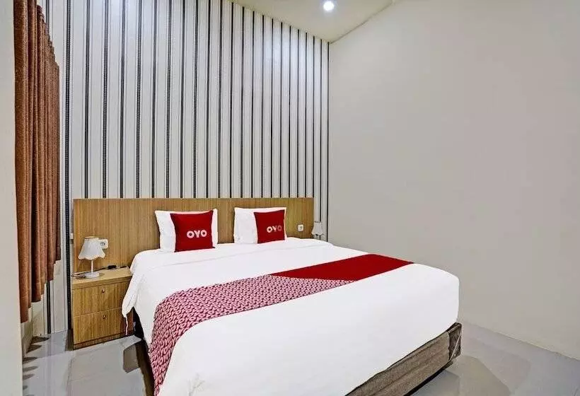 Hotelli Oyo 91997 Ed Smk Models Syariah