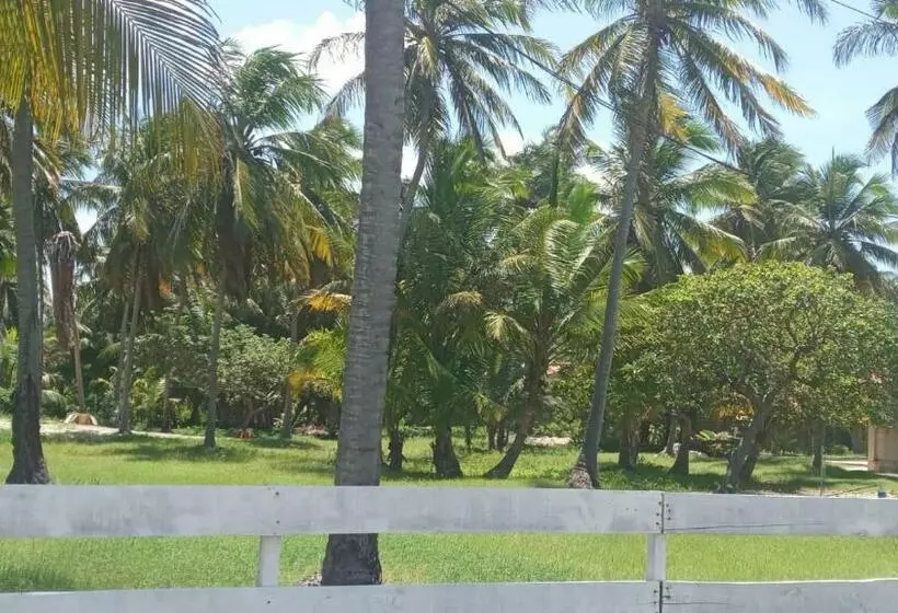 ホテル Pousada Vitoria Aquiraz