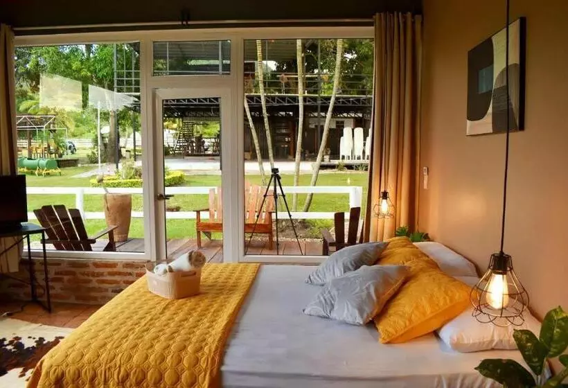 هتل Rancho Sofia