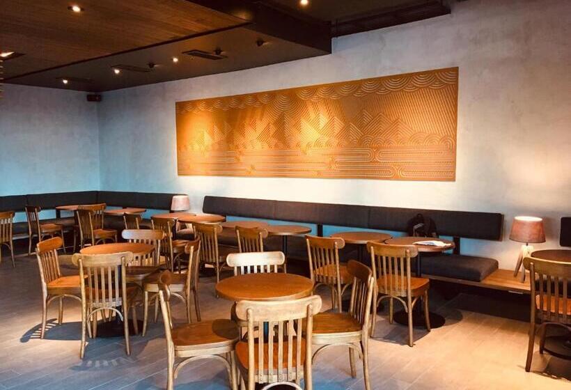 Szálloda Shore Residences