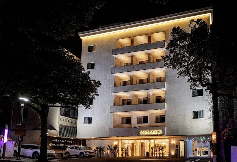 Отель The Grang Seogwipo