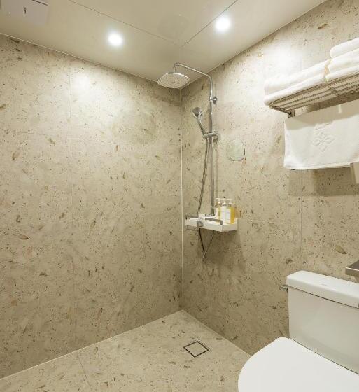 Отель The Grang Seogwipo