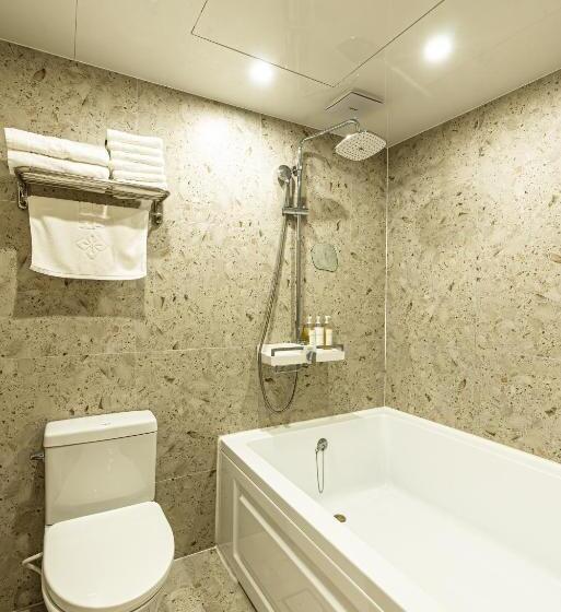 Отель The Grang Seogwipo