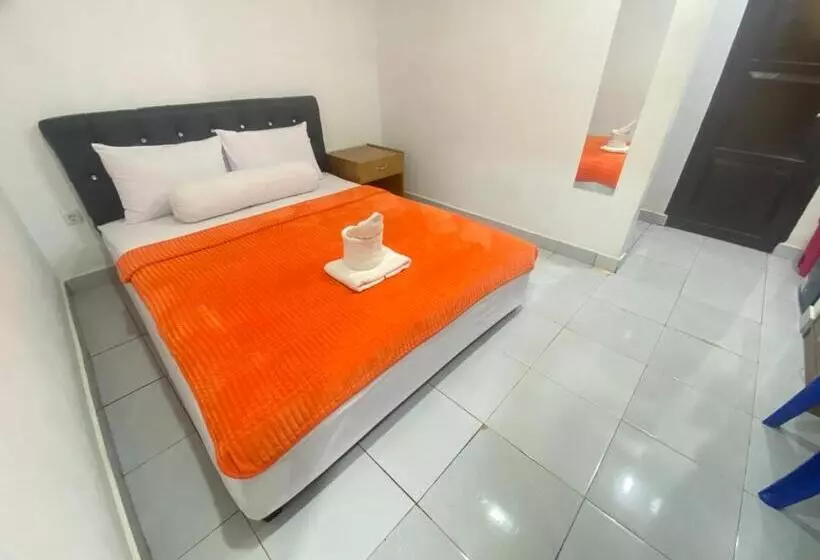 ホテル Villa Matano Sorowako 2 Redpartner