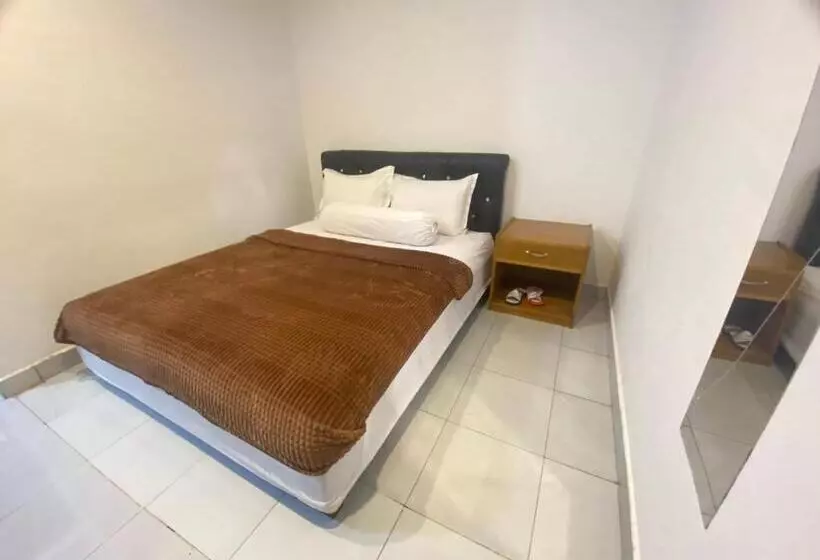 ホテル Villa Matano Sorowako 2 Redpartner