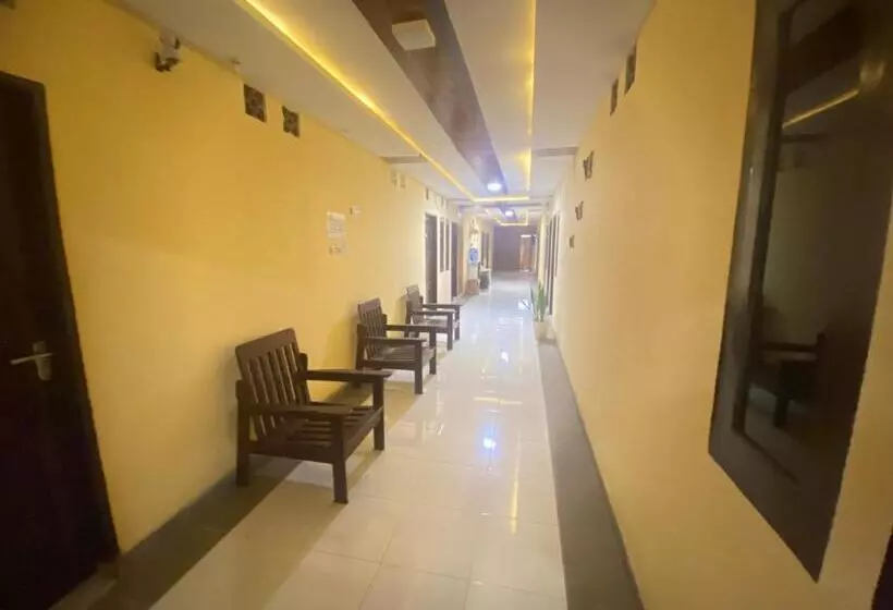 ホテル Villa Matano Sorowako 2 Redpartner