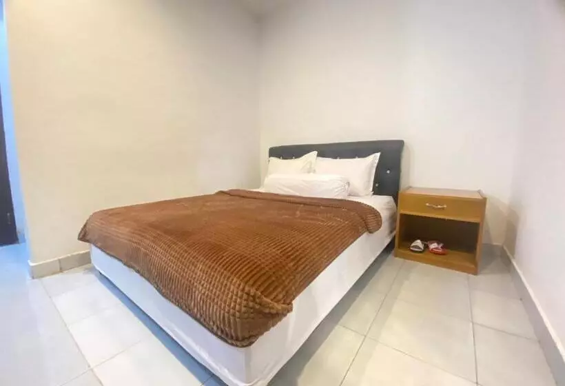 ホテル Villa Matano Sorowako 2 Redpartner