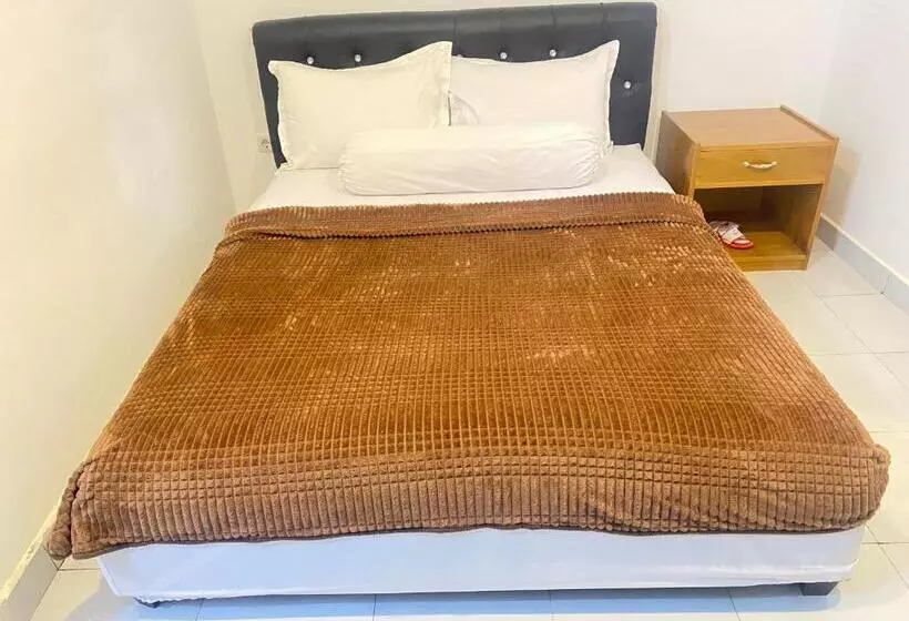 ホテル Villa Matano Sorowako 2 Redpartner