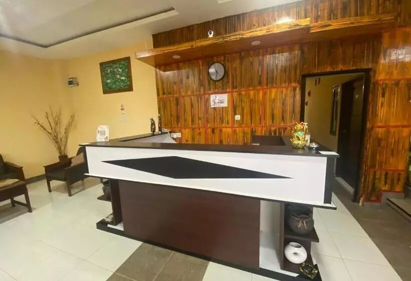 ホテル Villa Matano Sorowako 2 Redpartner