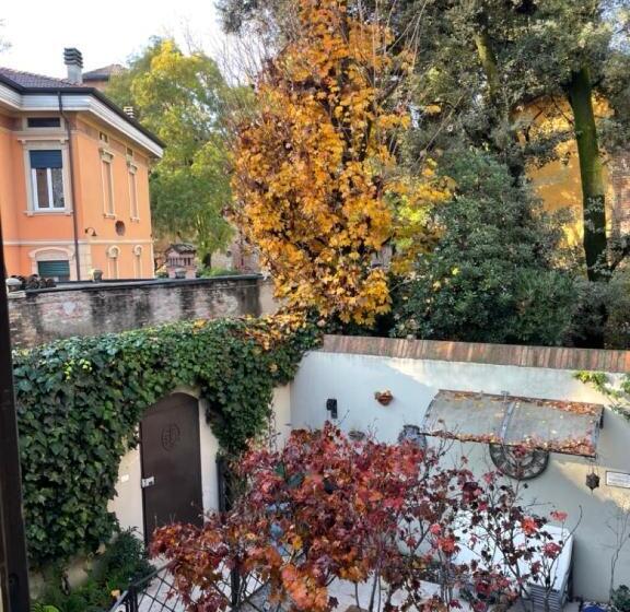 پانسیون Borgogna 14