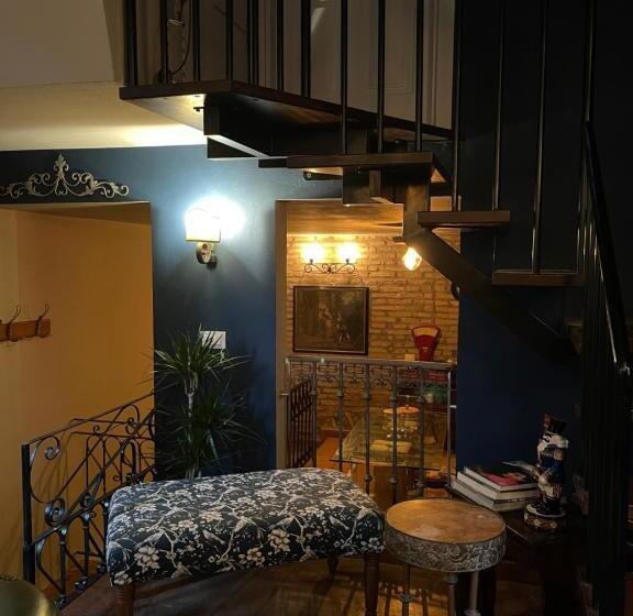 پانسیون Borgogna 14