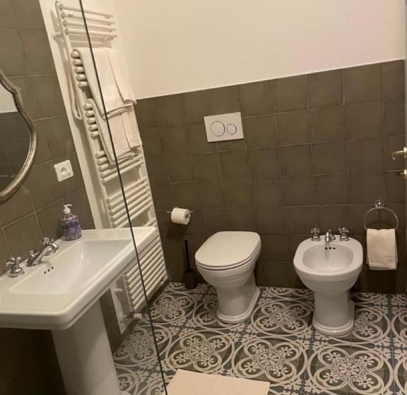 پانسیون Borgogna 14