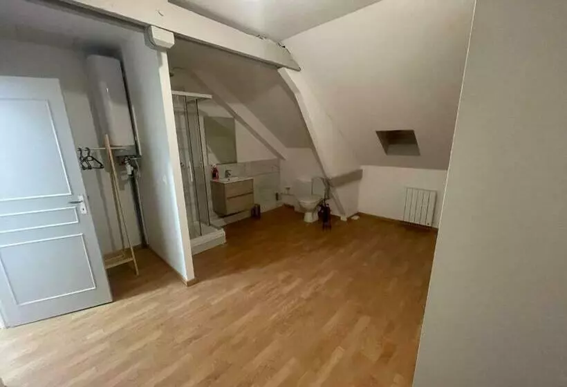 ペンション Duplex à Noyon