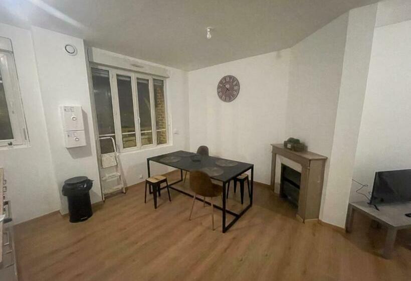 ペンション Duplex à Noyon