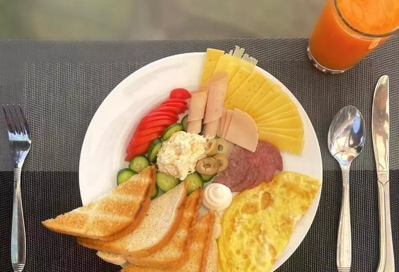 پانسیون Sea View House