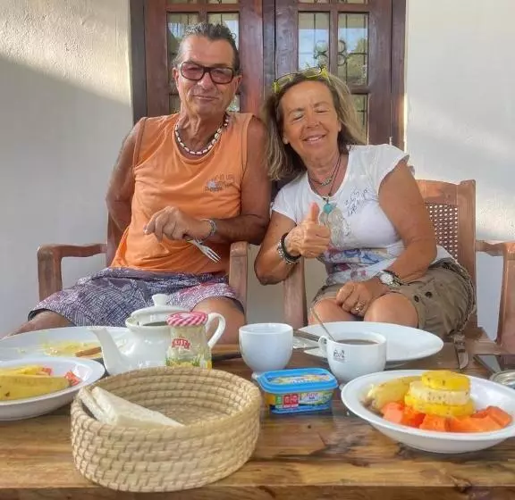 پانسیون Star Canal Cottage