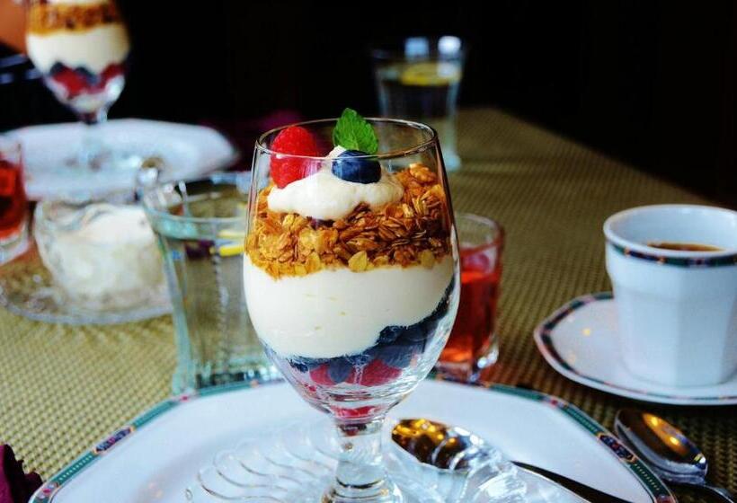 The Kirkhouse Bed And Breakfast