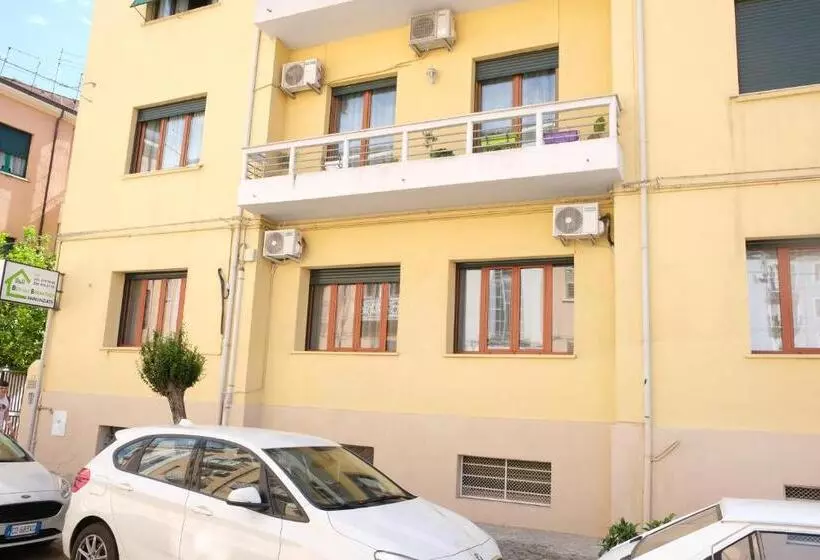 B&b Annunziata  Nel Centro Di Cosenza,vicino All  Ospedale Civile Dell Annunziata E Alla Clinica Sca