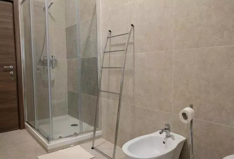 B&b Annunziata  Nel Centro Di Cosenza,vicino All  Ospedale Civile Dell Annunziata E Alla Clinica Sca