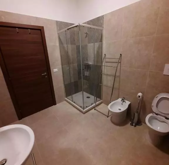 B&b Annunziata  Nel Centro Di Cosenza,vicino All  Ospedale Civile Dell Annunziata E Alla Clinica Sca