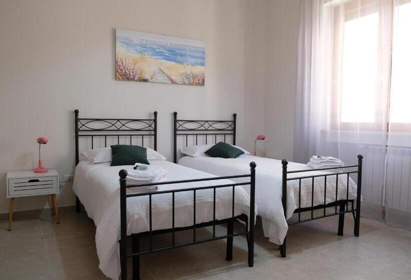 B&b Annunziata Nel Centro Di Cosenza,vicino All Ospedale Civile Dell Annunziata E Alla Clinica Sca