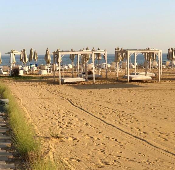 تختخواب و صبحانه Ain Sokhna  Cosmopolitan   Half Board