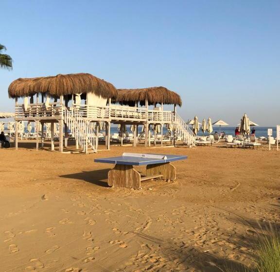 تختخواب و صبحانه Ain Sokhna  Cosmopolitan   Half Board