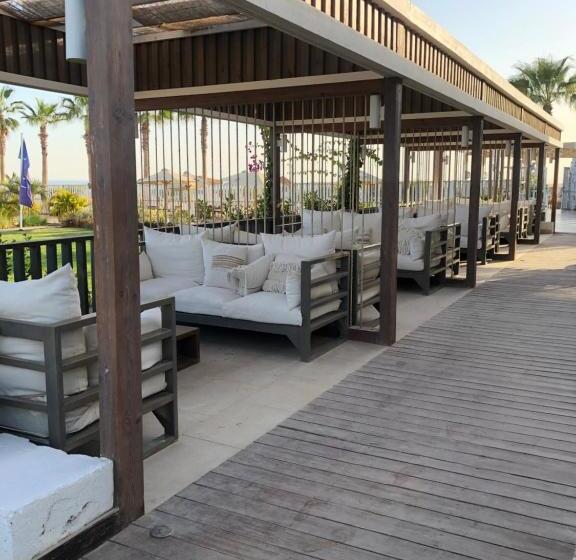 تختخواب و صبحانه Ain Sokhna  Cosmopolitan   Half Board