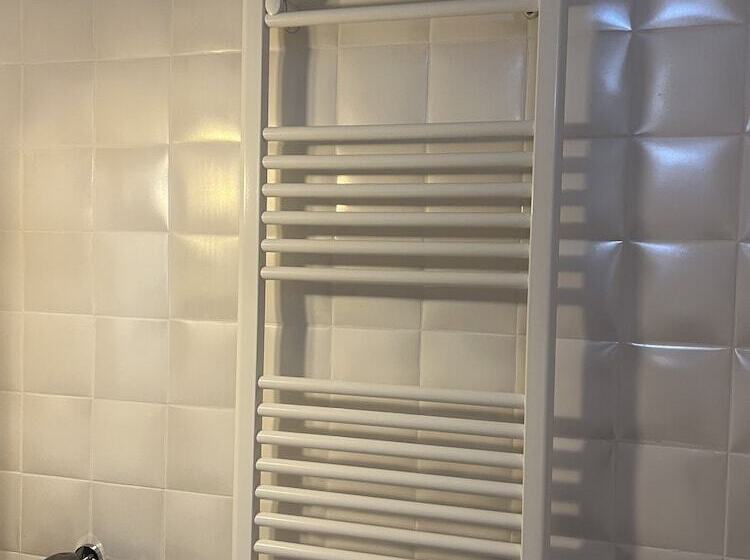 تختخواب و صبحانه Vanvitelli Home