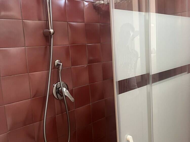 تختخواب و صبحانه Vanvitelli Home