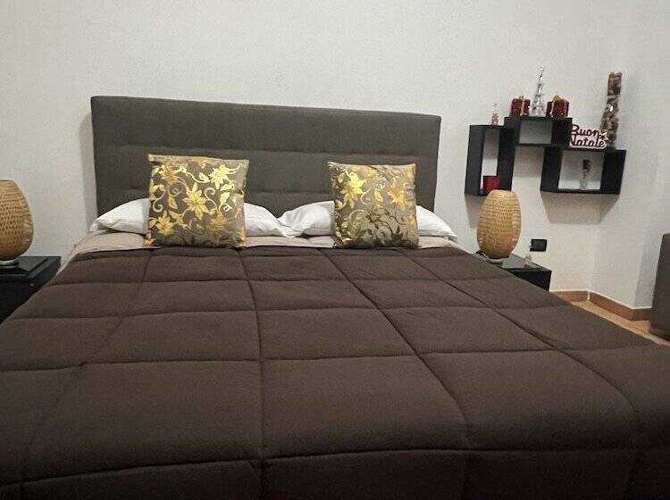 تختخواب و صبحانه Vanvitelli Home