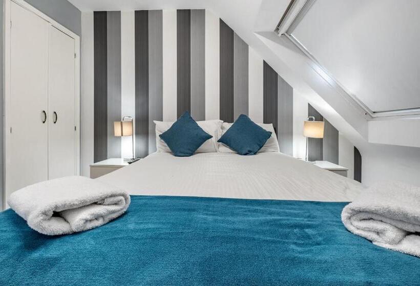 Great North Getaways   Newcastle Upon Tyne