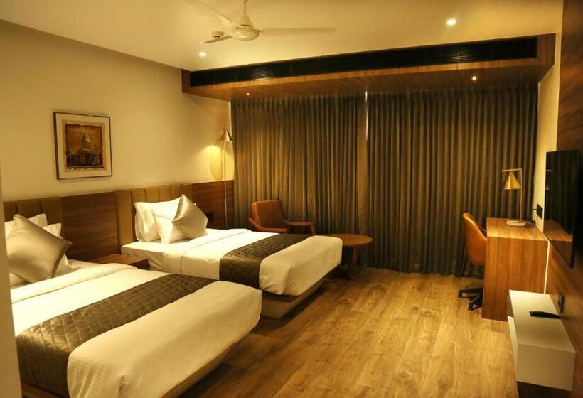 호텔 Crystal Suites