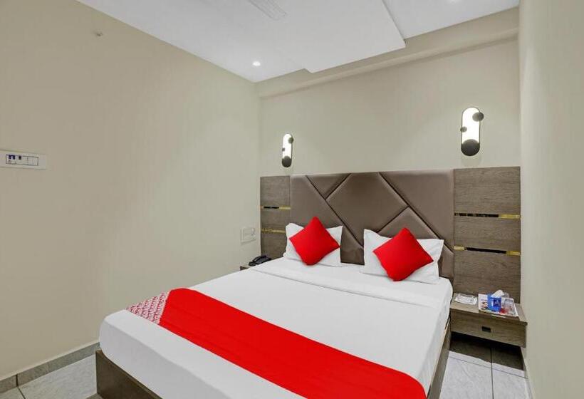 ホテル Shree Palace