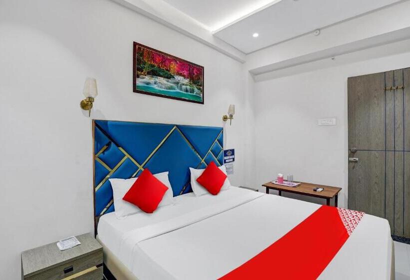 ホテル Shree Palace