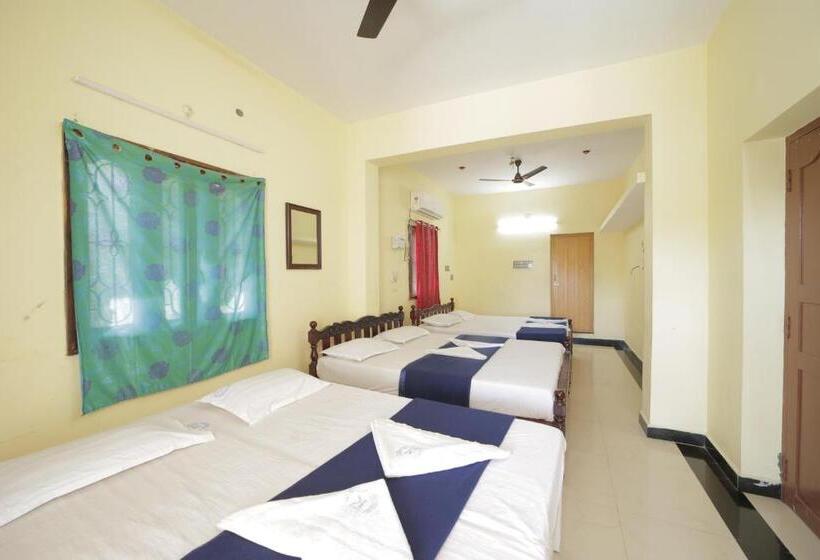 Hotel Karthik Residence