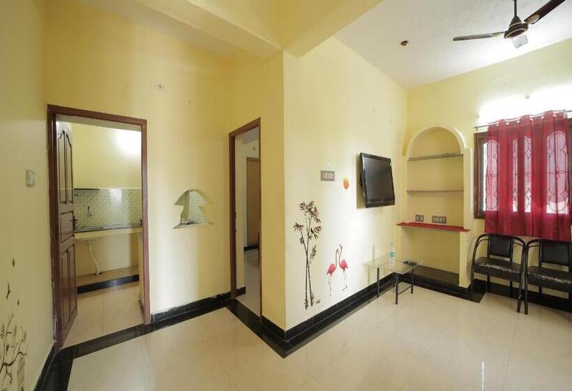 Hotel Karthik Residence