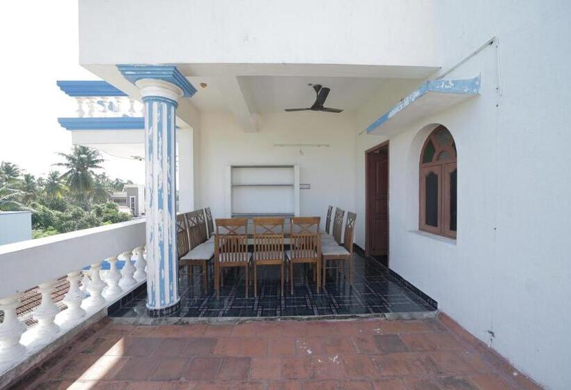 Hotel Karthik Residence